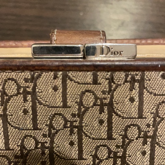Christian Dior authentic signature Beige Wallet - Picture 6 of 10
